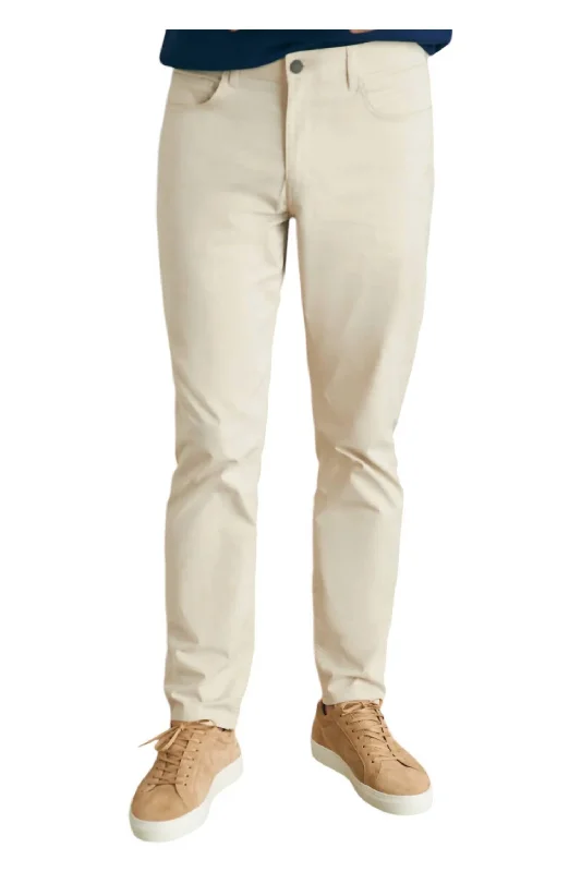 Movement 32" Inseam Pants In Light Sand